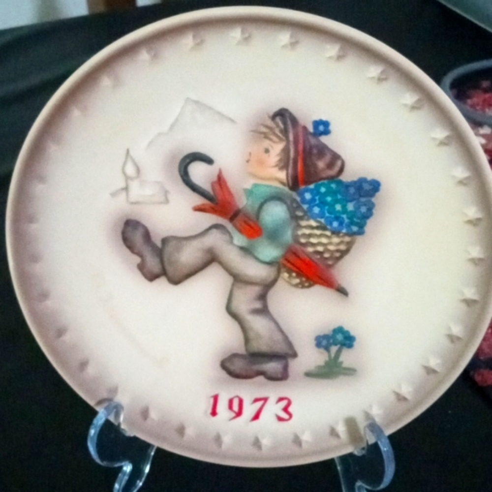 1973 Annual Hummel Plate